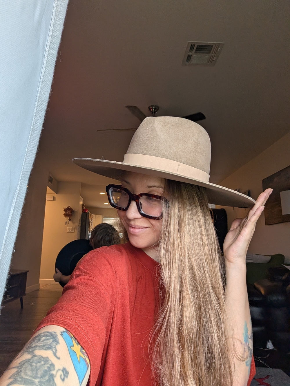 GIGI PIP Wide-Brim Felt Hat in Taupe